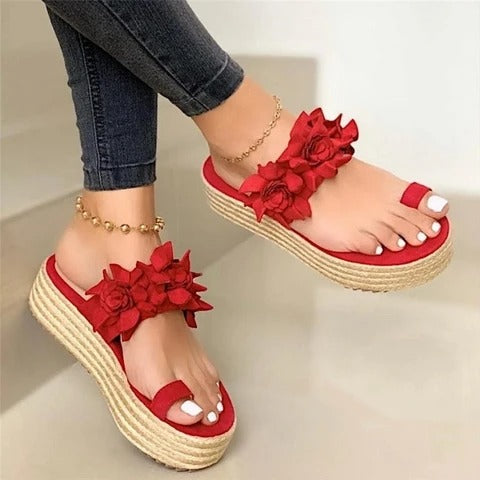 Toe strap summer sandals