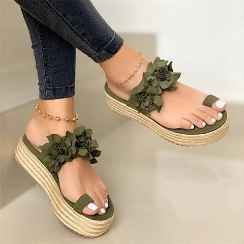 Toe strap summer sandals